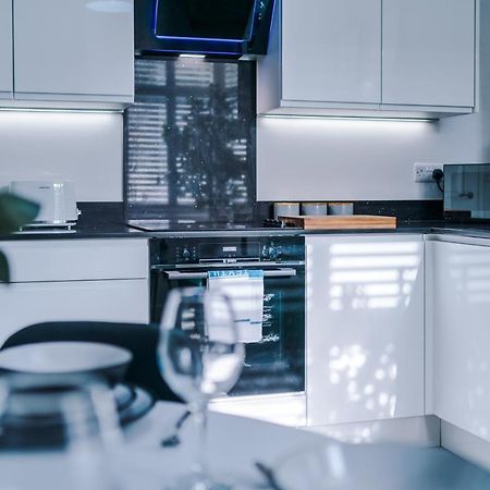 Beechwood Lodge Serviced Apartment コヴェントリー エクステリア 写真