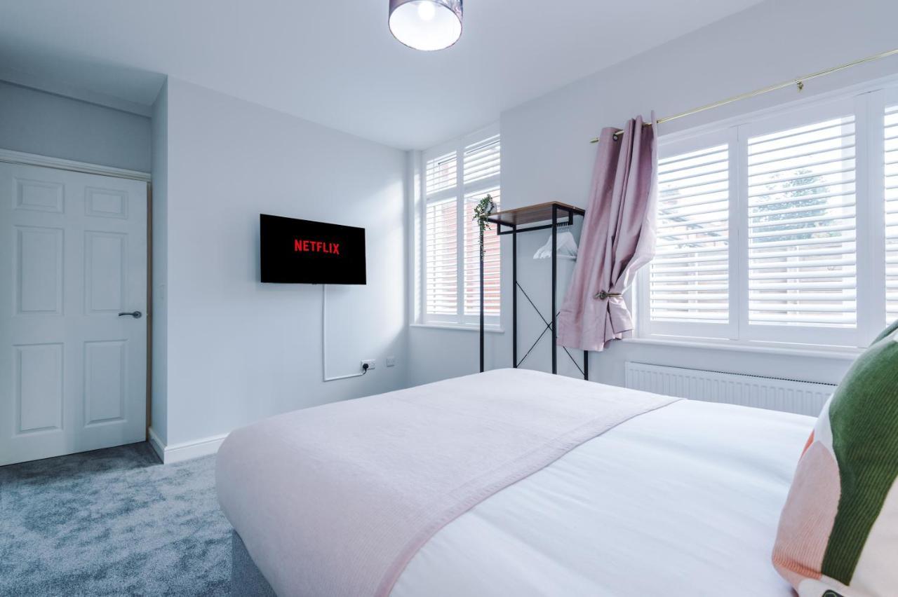 Beechwood Lodge Serviced Apartment コヴェントリー エクステリア 写真